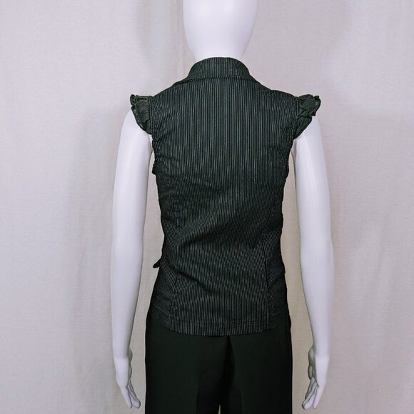 Better B. Black Pin Stripe Short Sleeve Blazer Size Junior's Large (Runs Small) - Picture 3 of 5